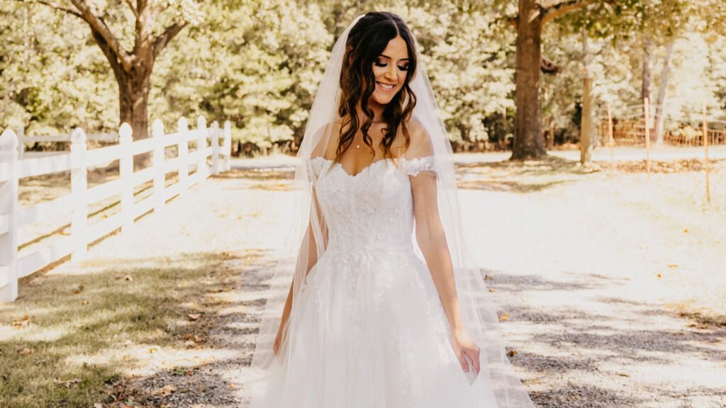 off-the-shoulders-wedding-dresses