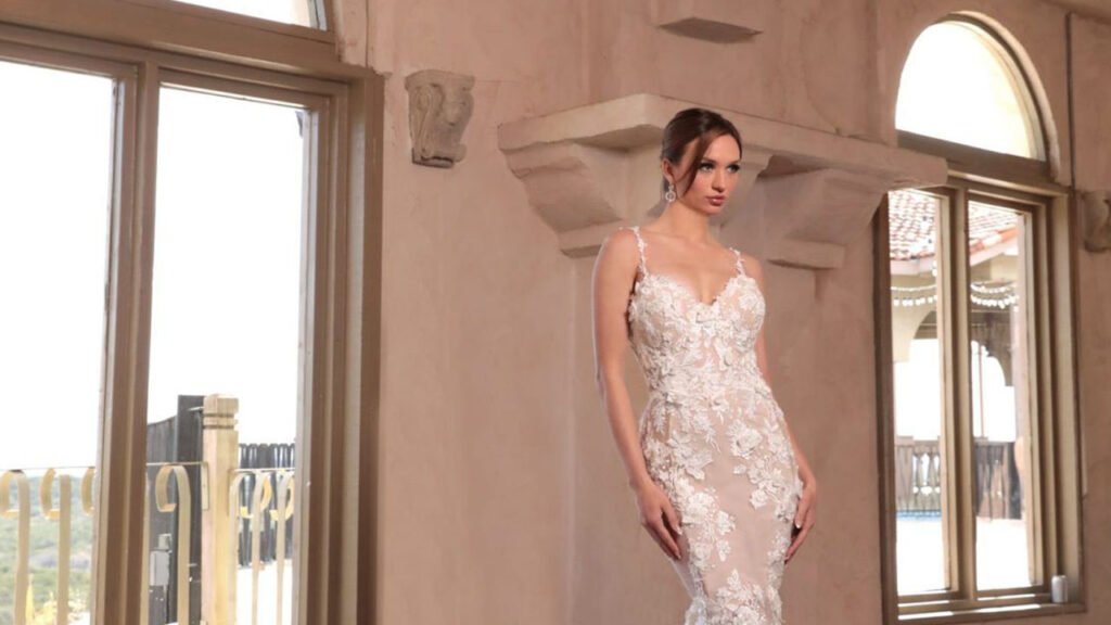 restoration-era-romance-wedding-gowns